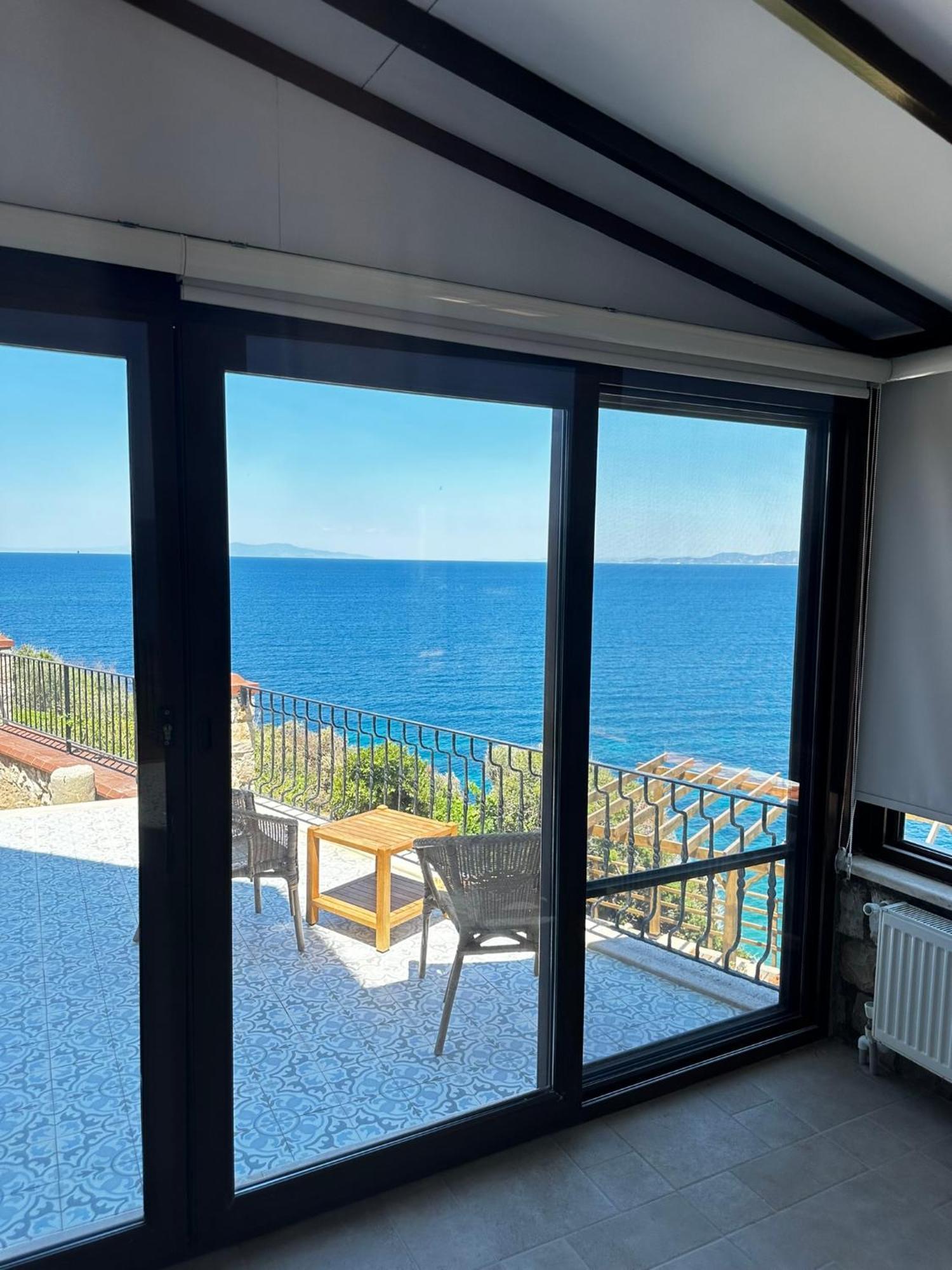 Nergis Hotel Karaburun  Extérieur photo