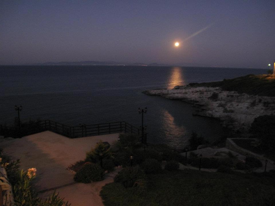 Nergis Hotel Karaburun  Extérieur photo
