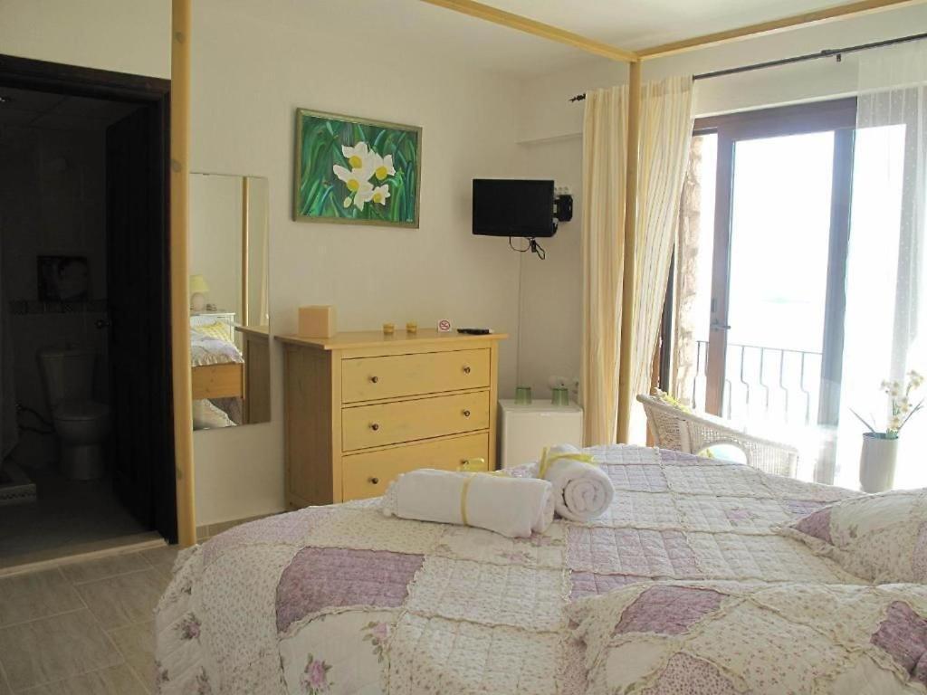 Nergis Hotel Karaburun  Extérieur photo