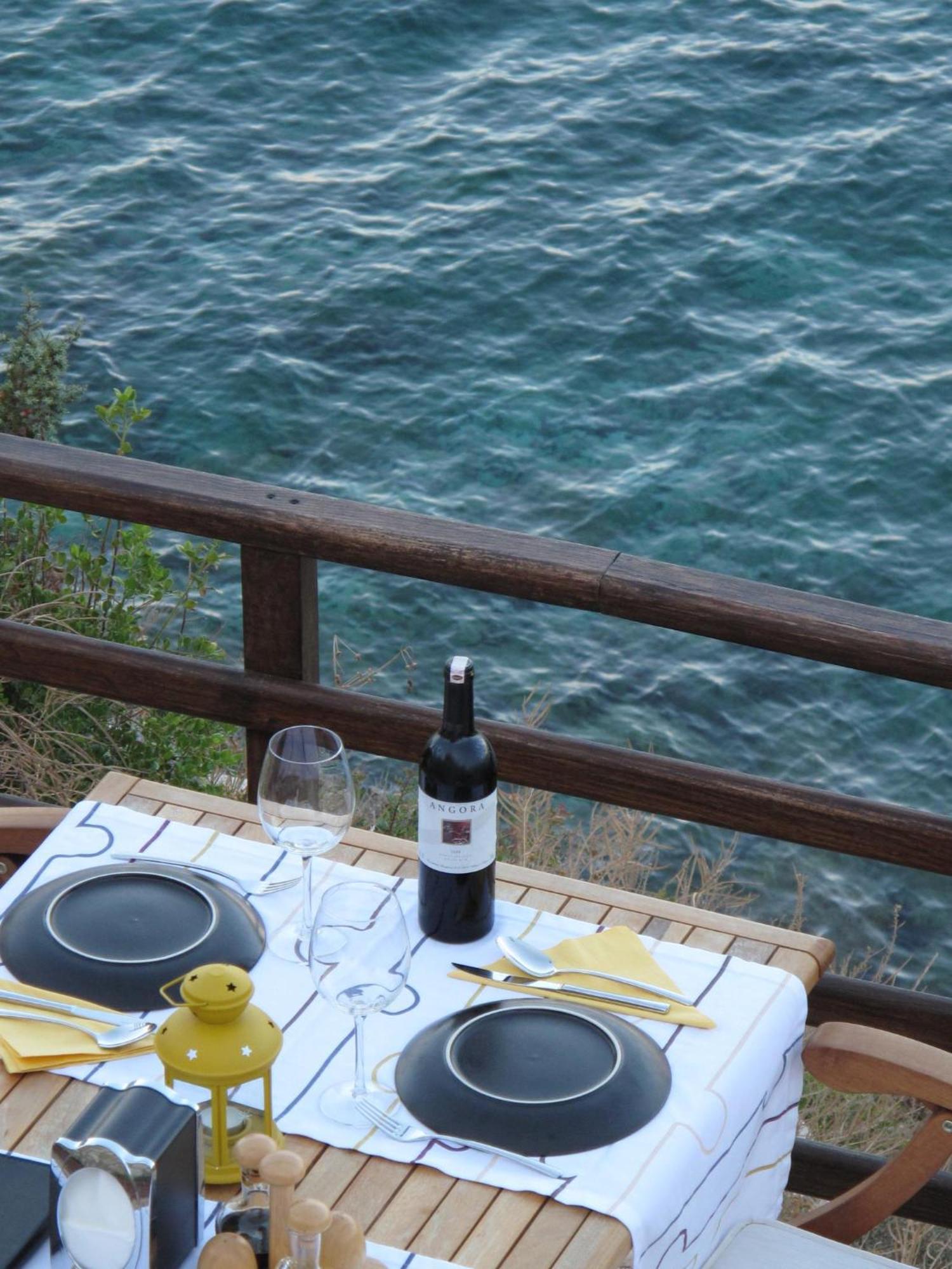 Nergis Hotel Karaburun  Extérieur photo