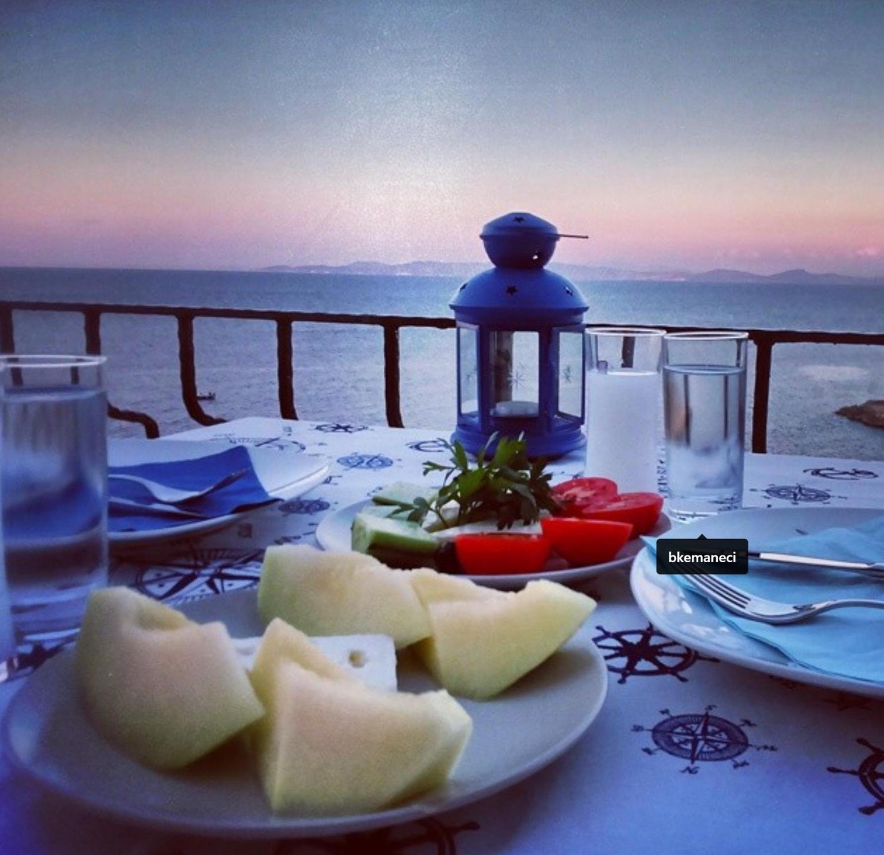 Nergis Hotel Karaburun  Extérieur photo